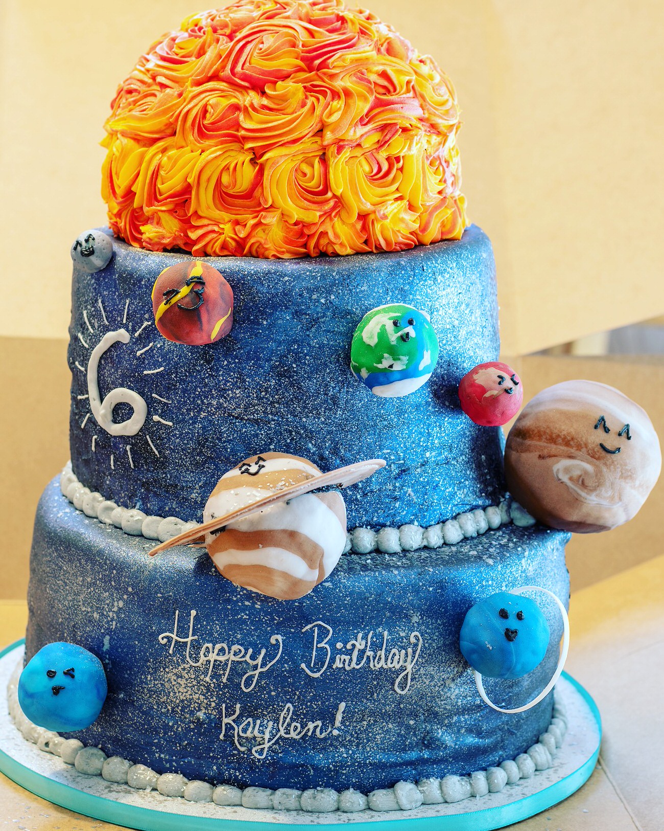 A Cake that is out of this World!